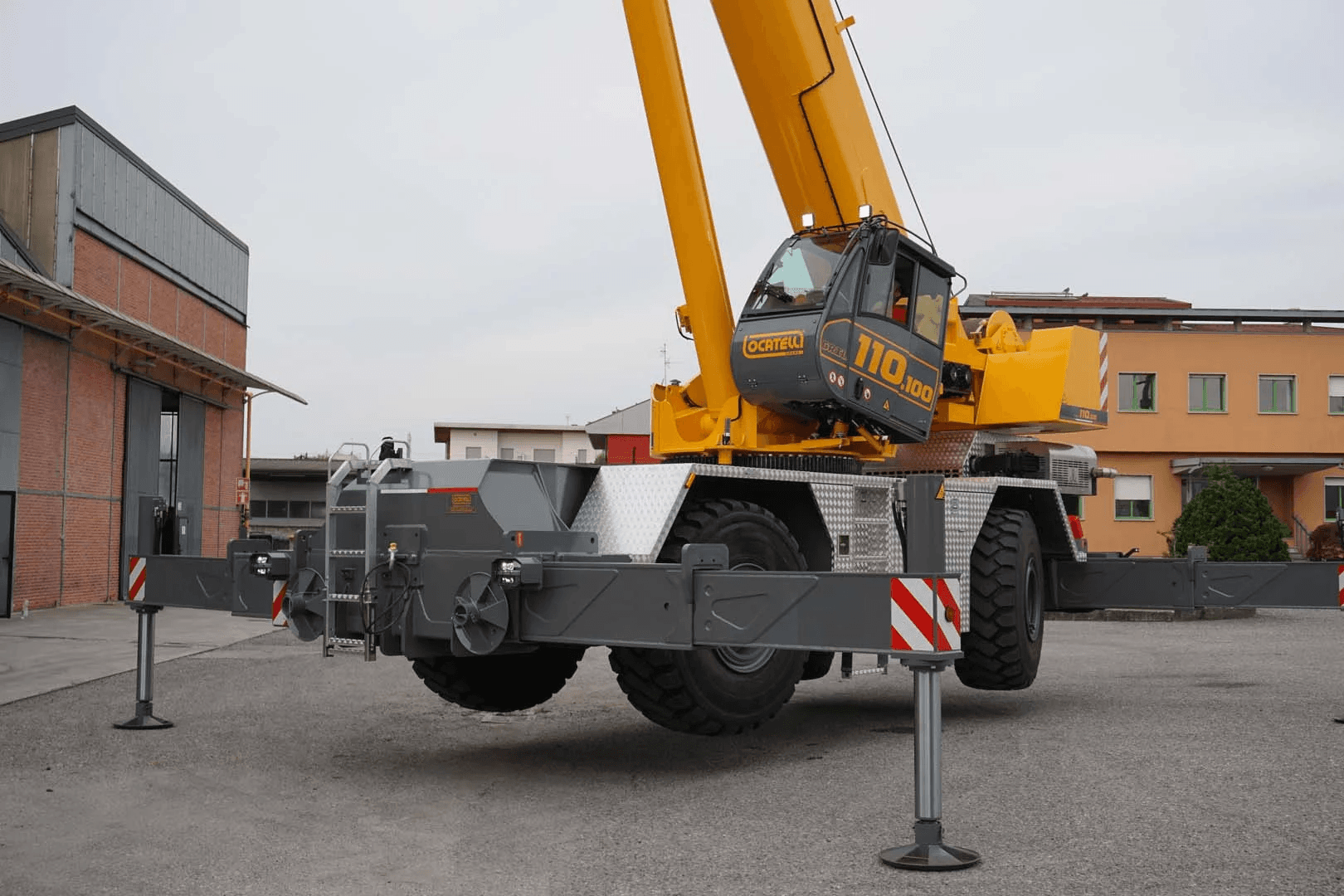 Locatelli Crane 2